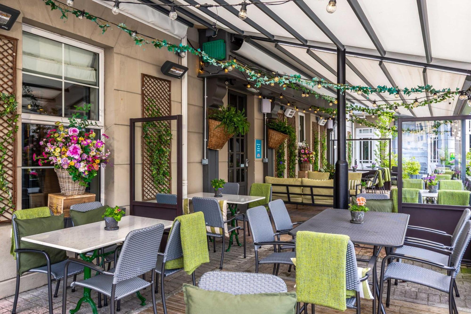 The Ashe Hotel Tralee Bagian luar foto